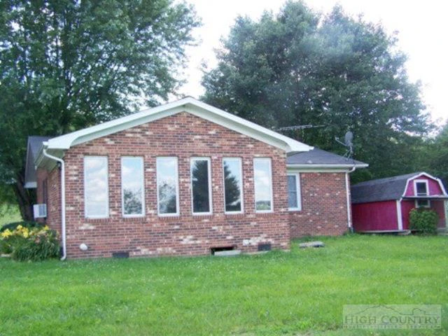 Image number 7 for the current listing