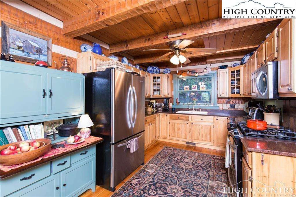 Image number 6 for the current listing