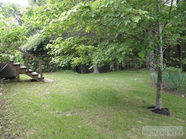 Image number 5 for the current listing