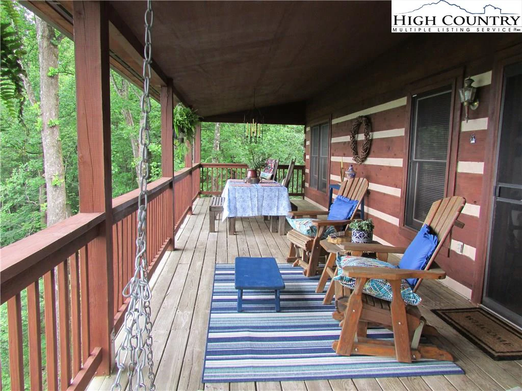 Image number 20 for the current listing