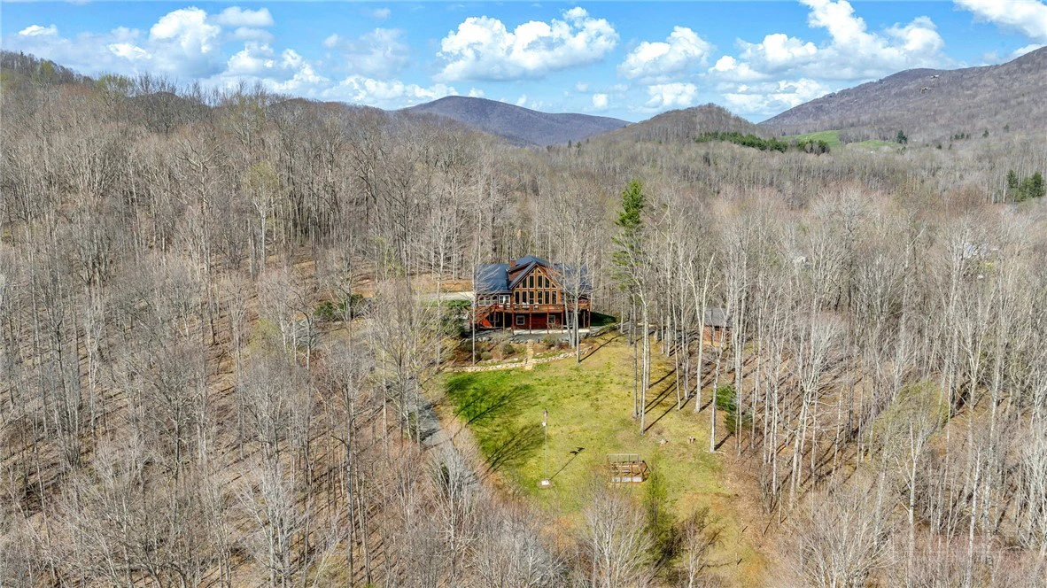 Image number 25 for the current listing