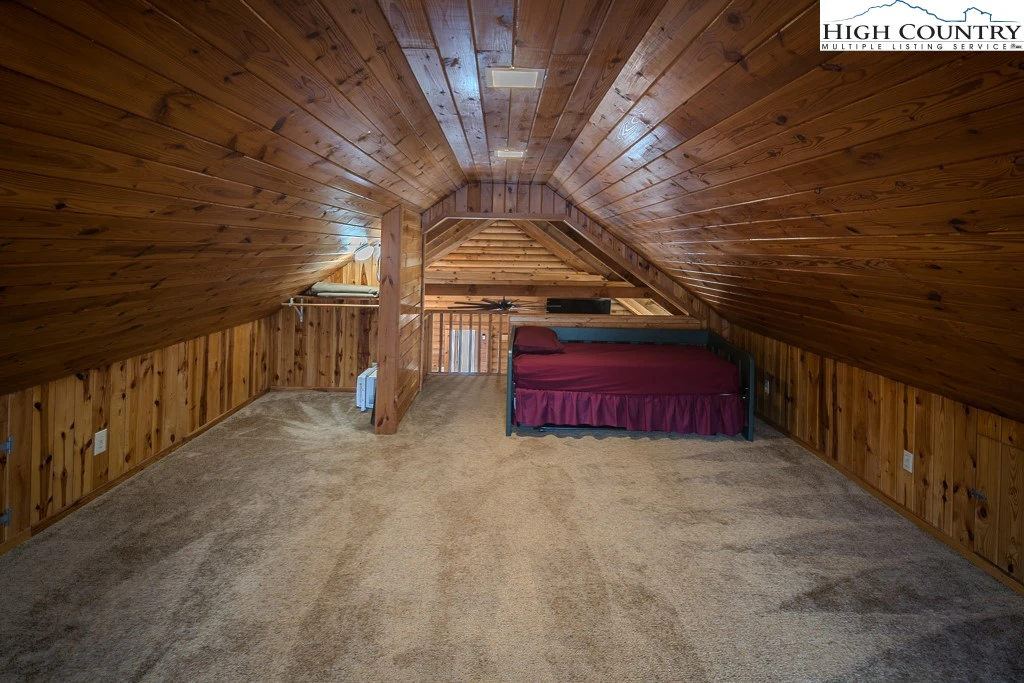 Image number 3 for the current listing