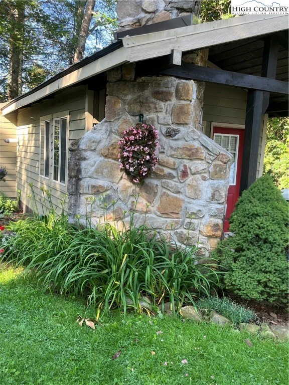 Image number 4 for the current listing