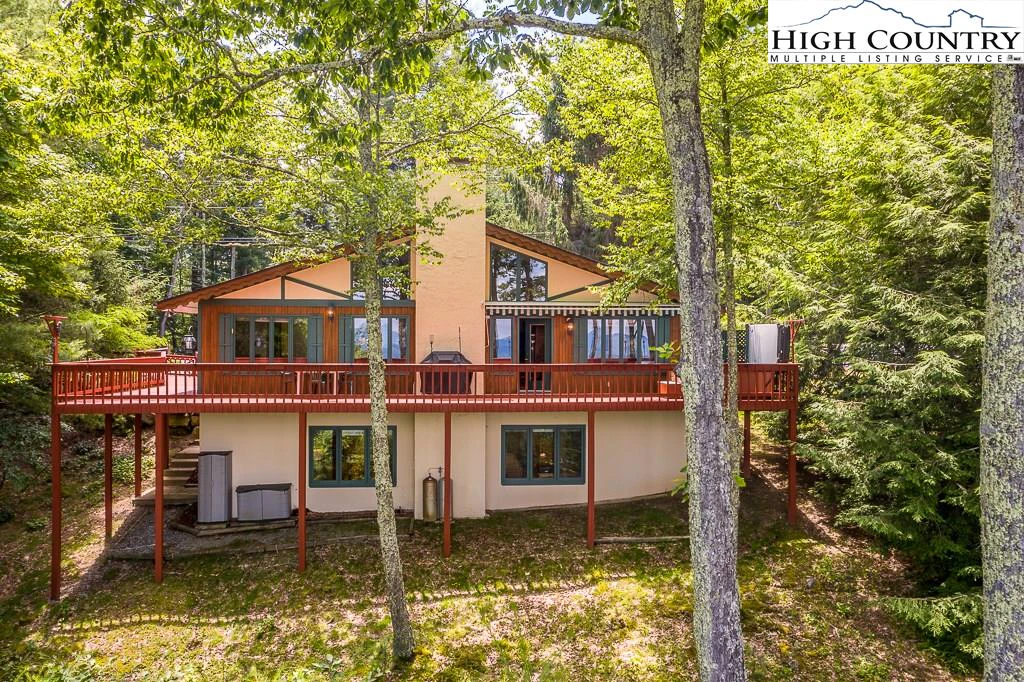 Image number 5 for the current listing