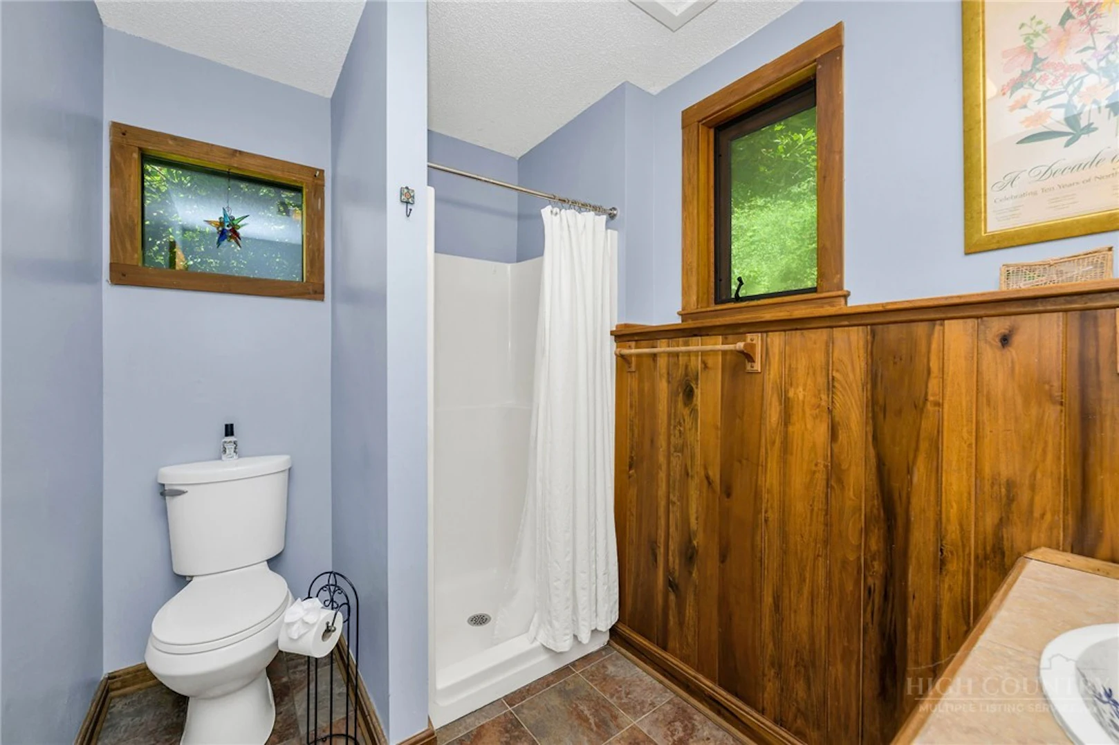 Image number 19 for the current listing