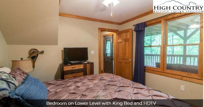 Image number 11 for the current listing