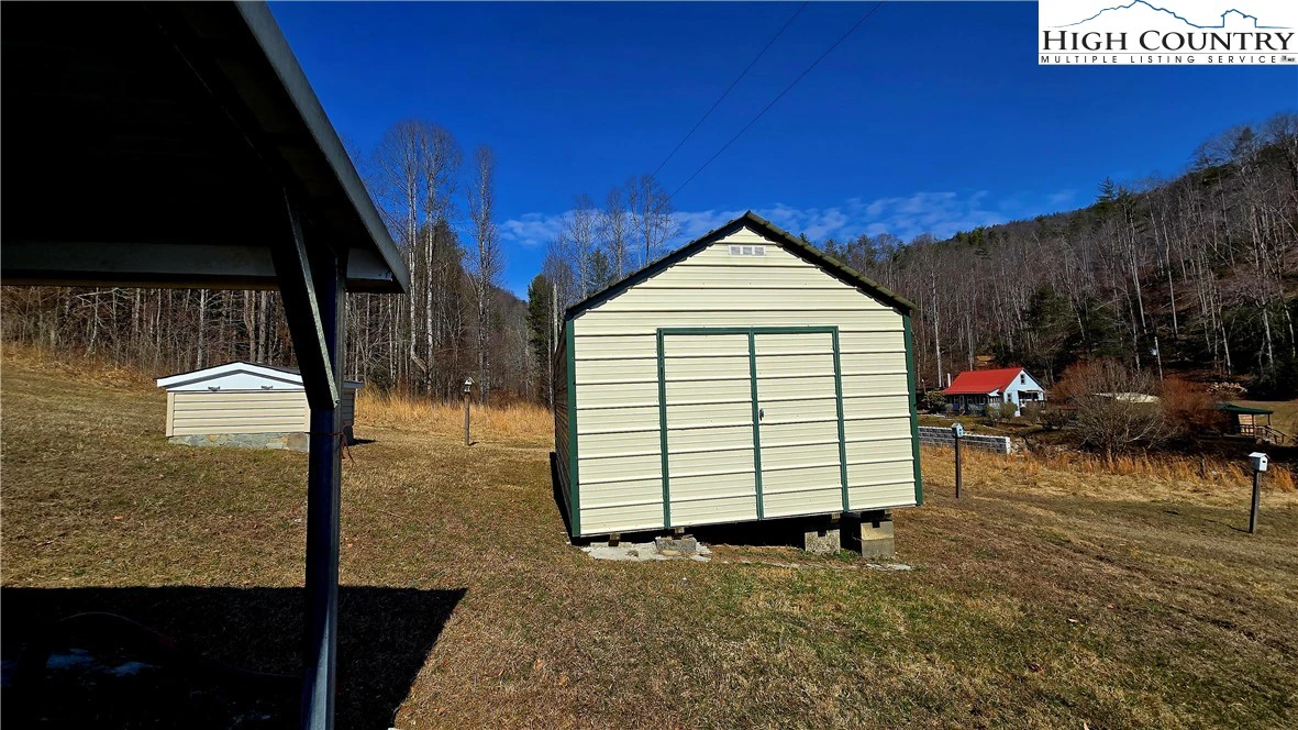 Image number 10 for the current listing