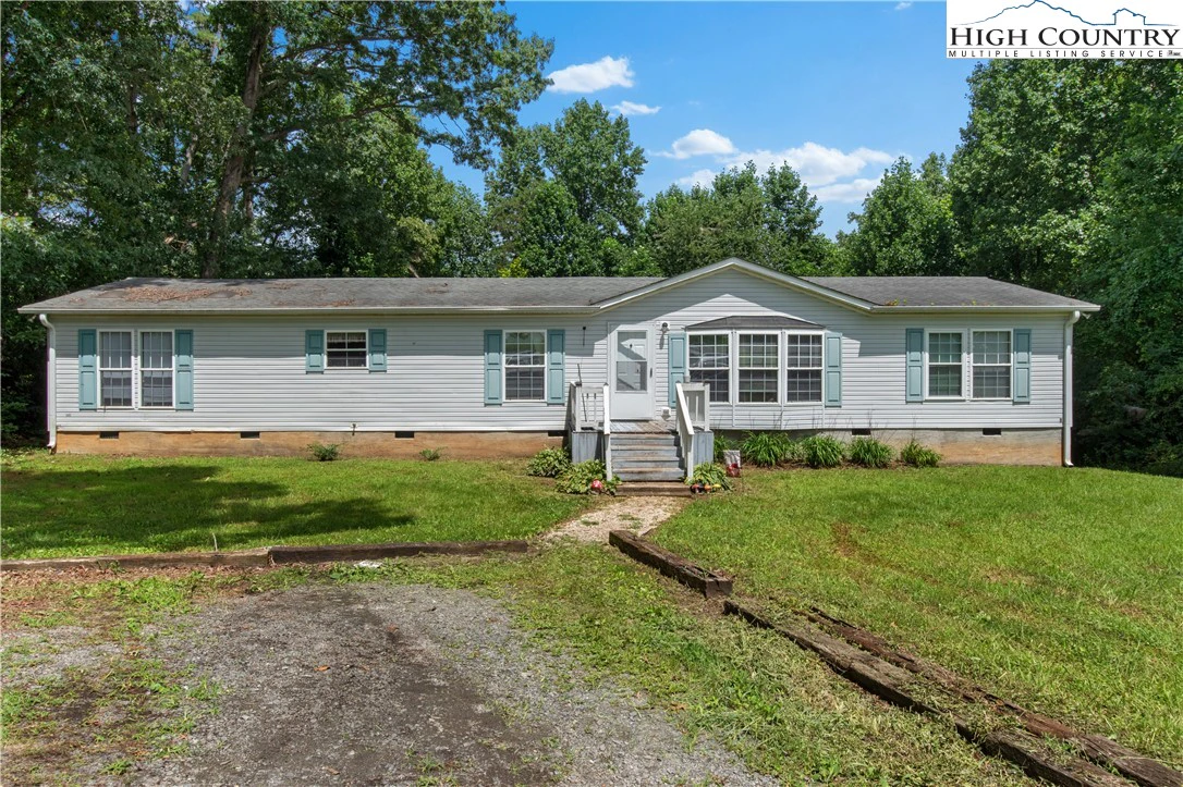Image number 14 for the current listing