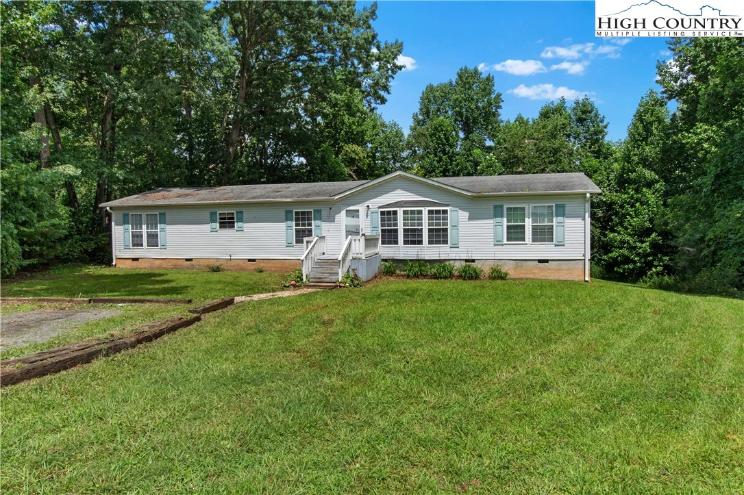 Image number 3 for the current listing
