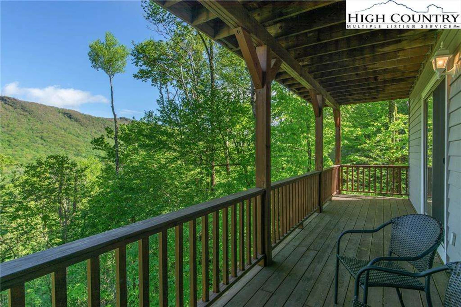Image number 16 for the current listing
