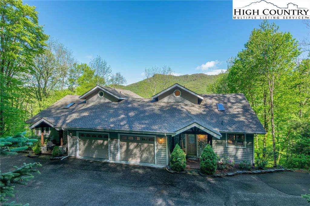 Image number 18 for the current listing