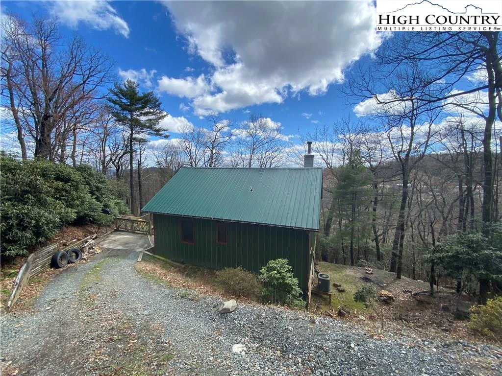 Image number 7 for the current listing