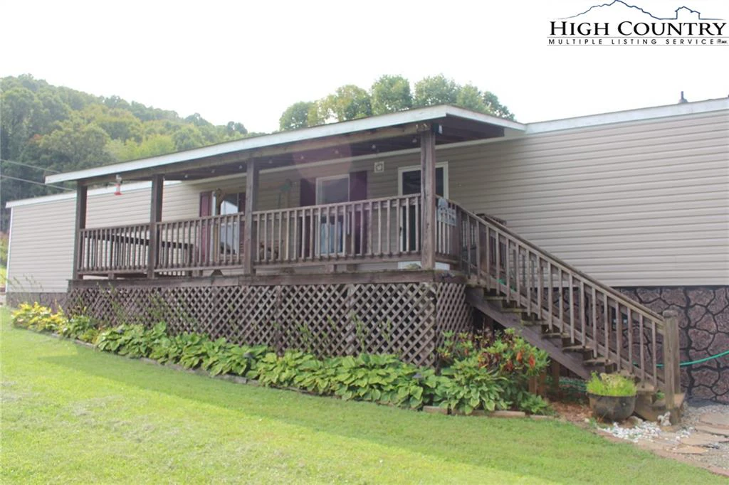 Image number 12 for the current listing