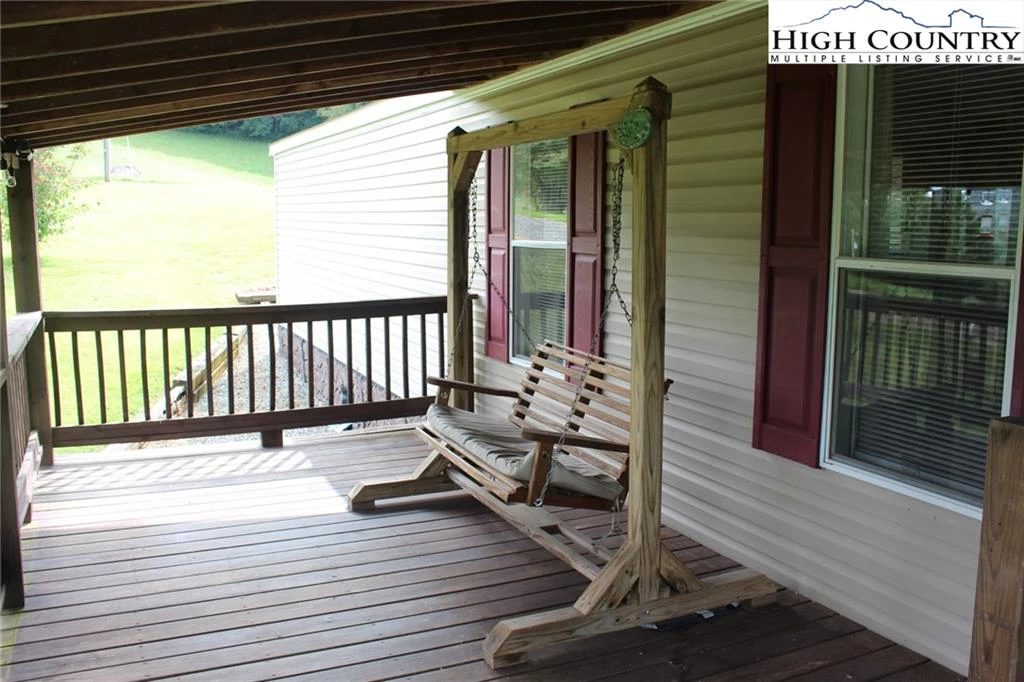 Image number 6 for the current listing