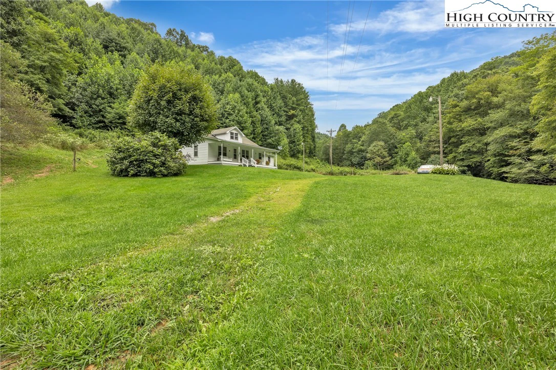 Image number 22 for the current listing