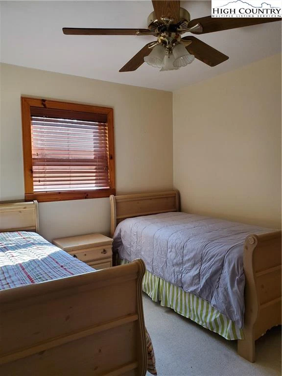 Image number 12 for the current listing