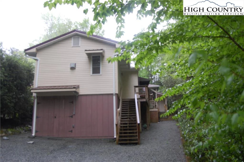 Image number 6 for the current listing