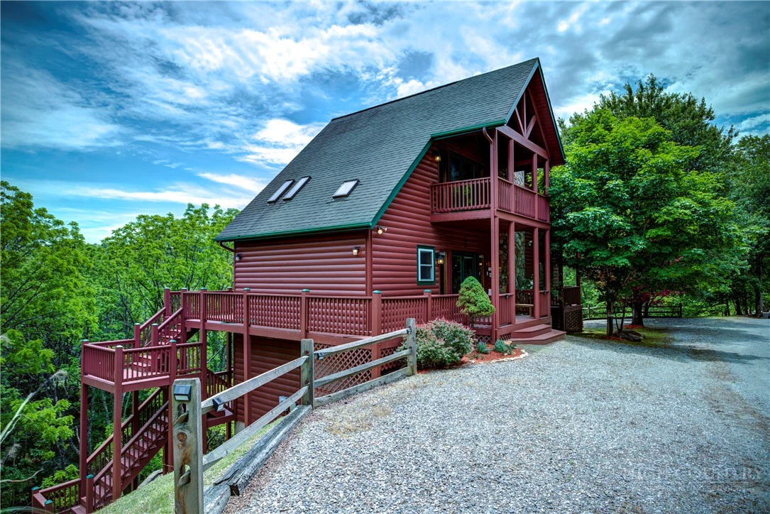 Image number 3 for the current listing