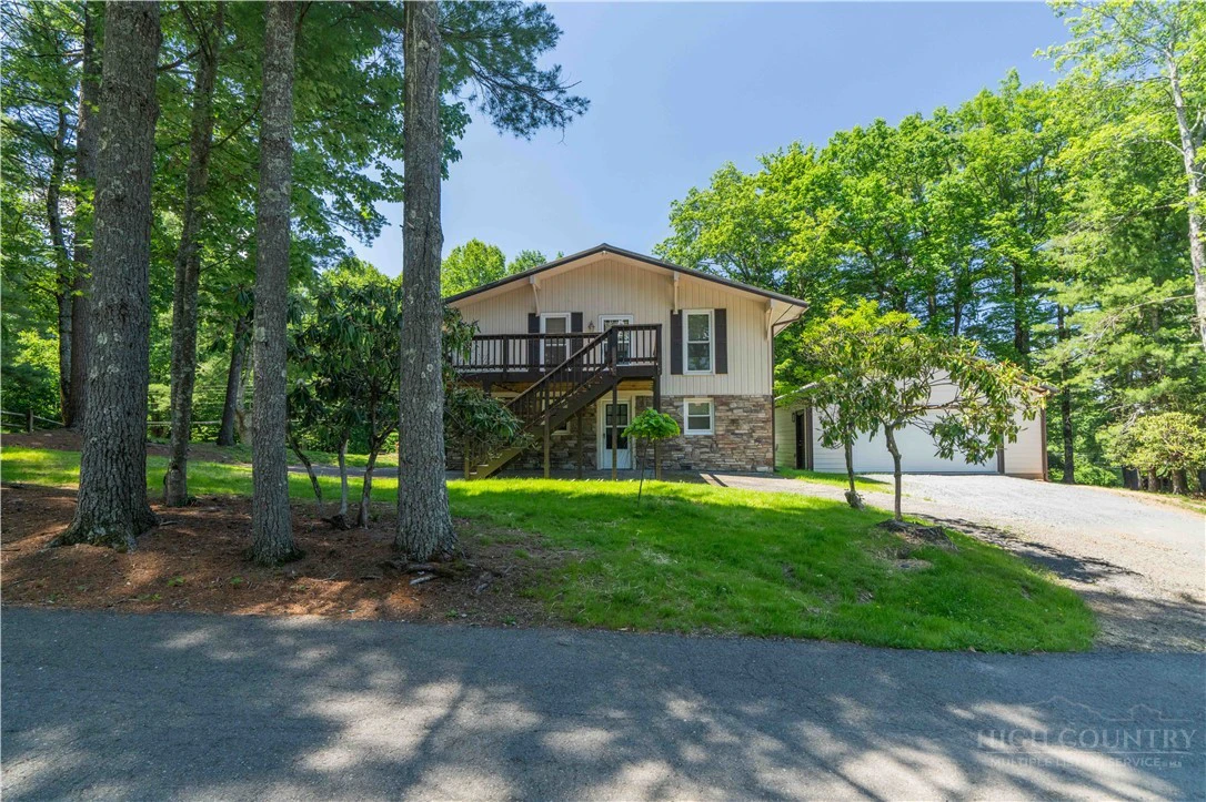 Image number 9 for the current listing