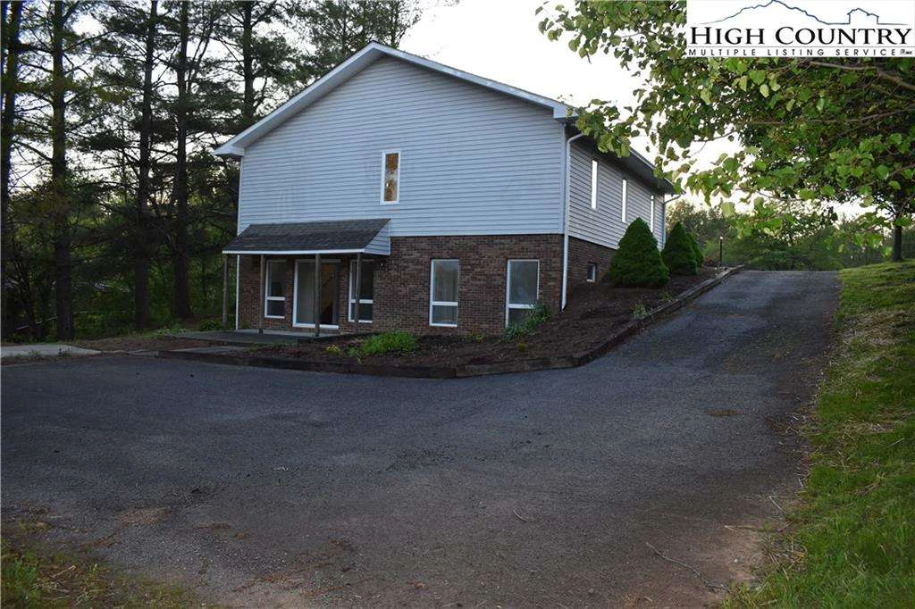 Image number 6 for the current listing