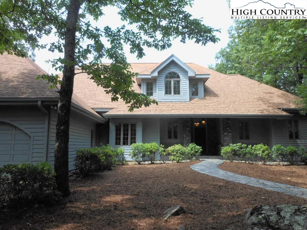Image number 18 for the current listing