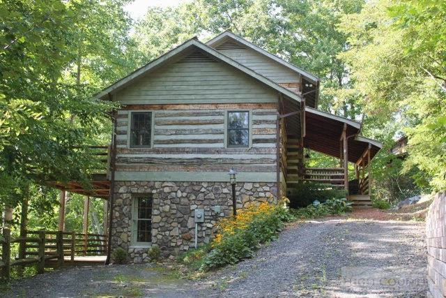Image number 18 for the current listing
