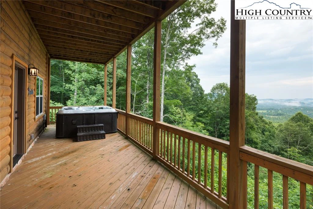 Image number 6 for the current listing