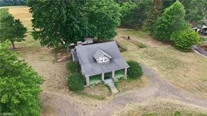 Image number 21 for the current listing