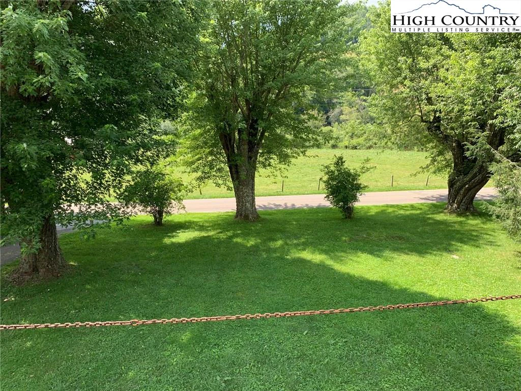 Image number 8 for the current listing