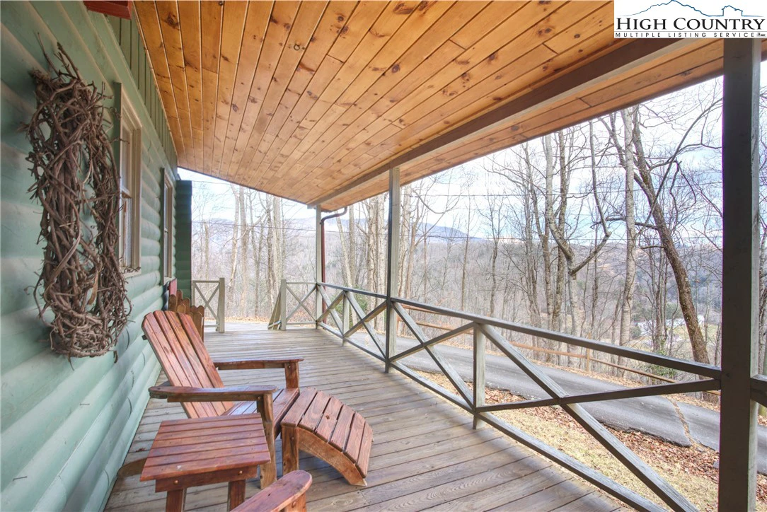 Image number 6 for the current listing
