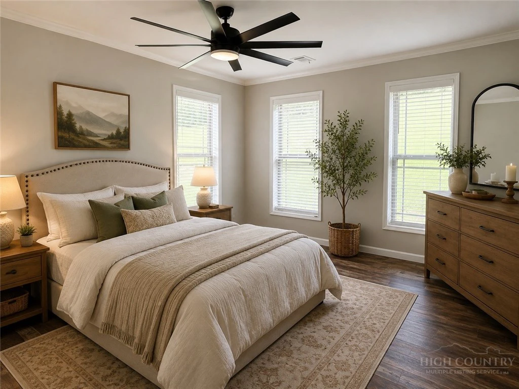 Image number 13 for the current listing