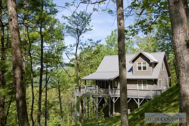 Image number 2 for the current listing