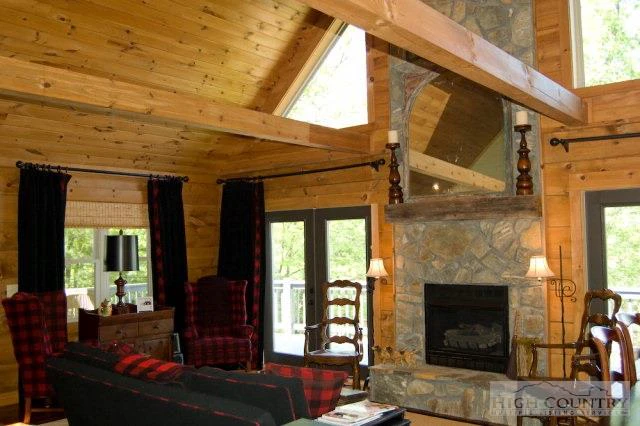 Image number 10 for the current listing