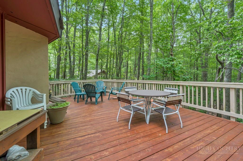 Image number 2 for the current listing