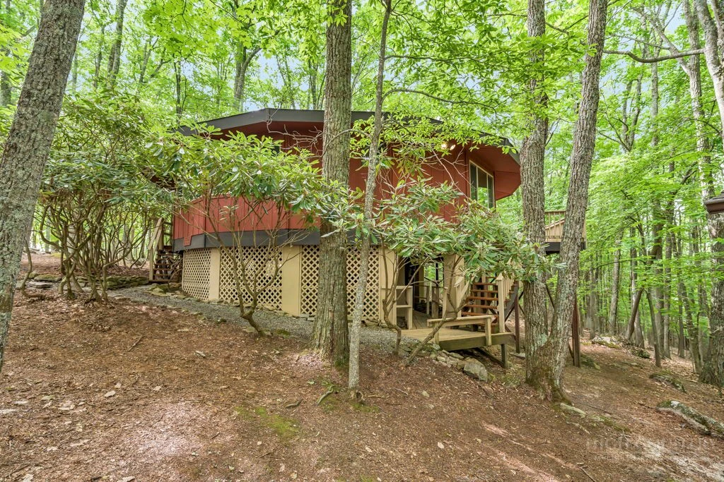 Image number 7 for the current listing