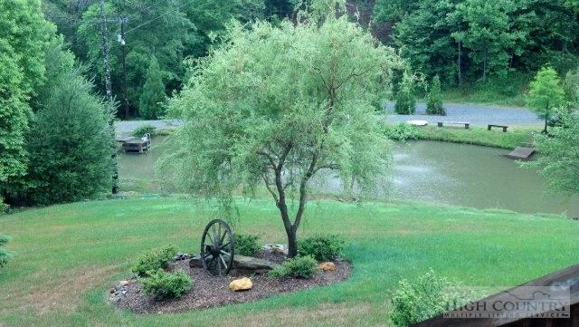 Image number 21 for the current listing