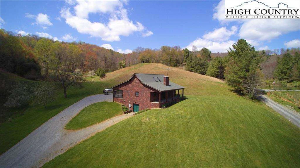 Image number 17 for the current listing