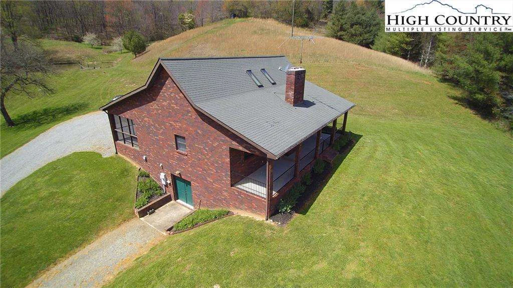 Image number 18 for the current listing