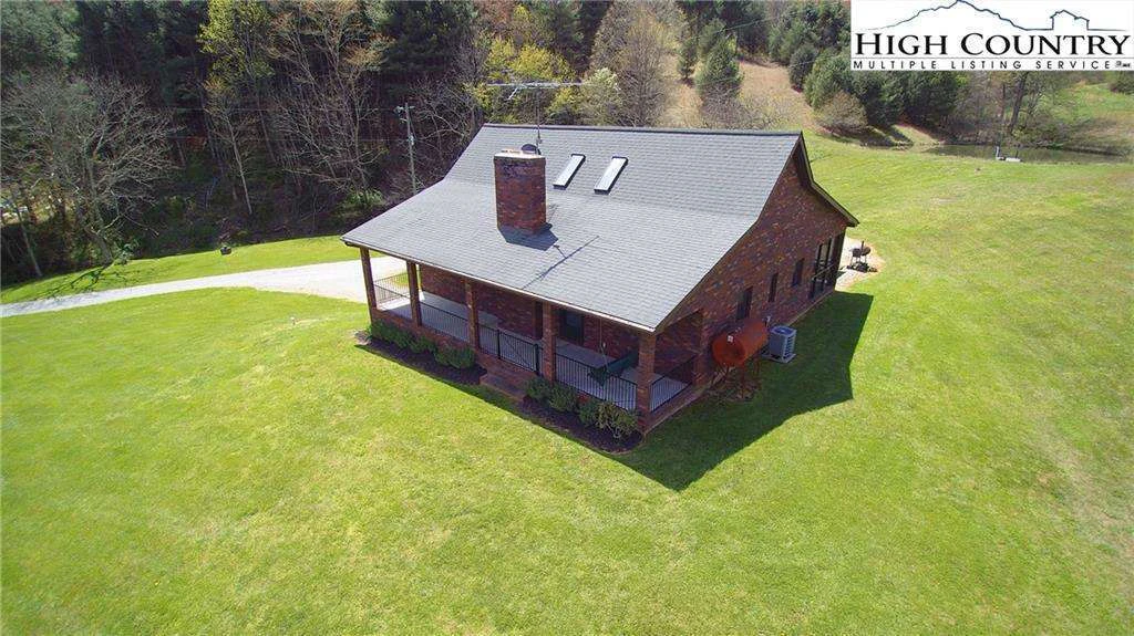 Image number 19 for the current listing