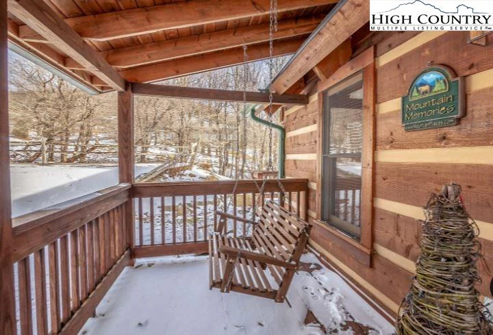 Image number 18 for the current listing