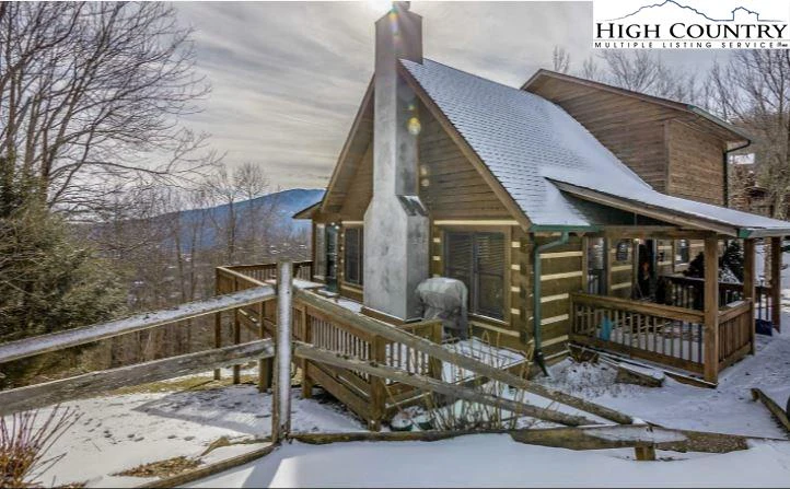 Image number 17 for the current listing