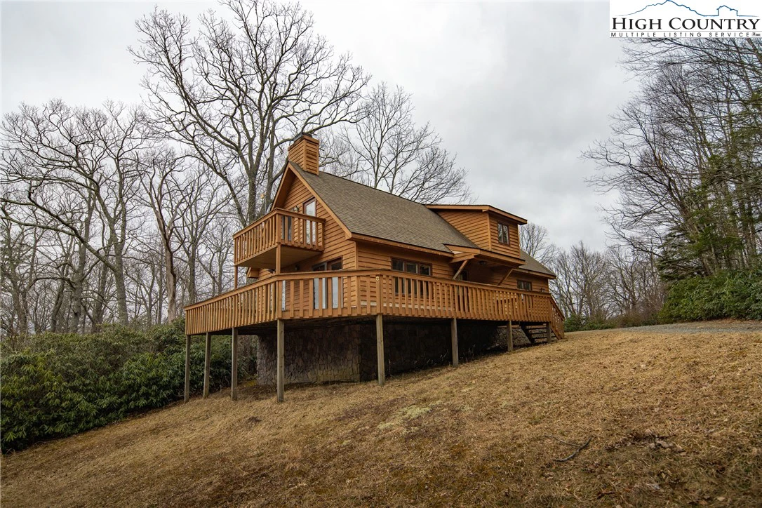 Image number 8 for the current listing