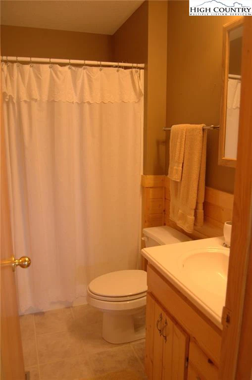 Image number 12 for the current listing