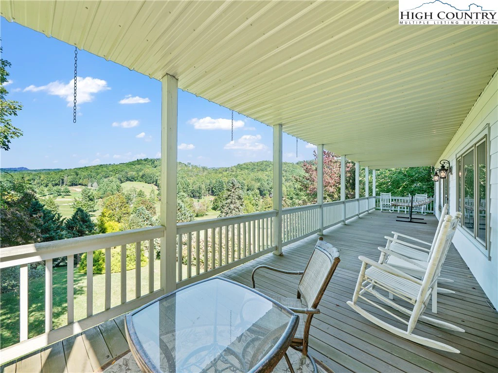 Image number 12 for the current listing