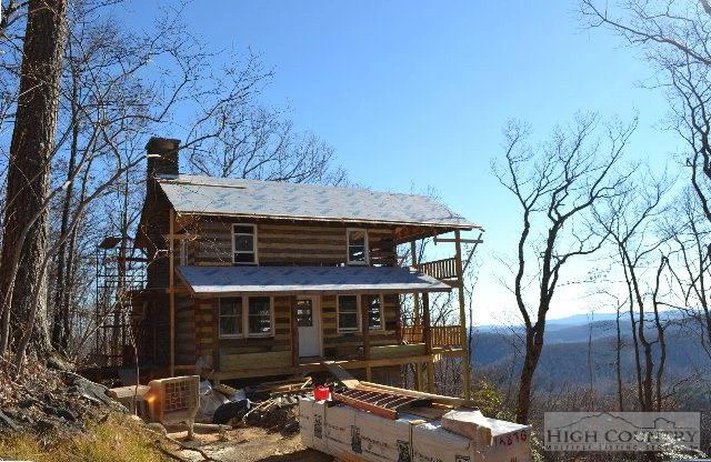 Image number 1 for the current listing