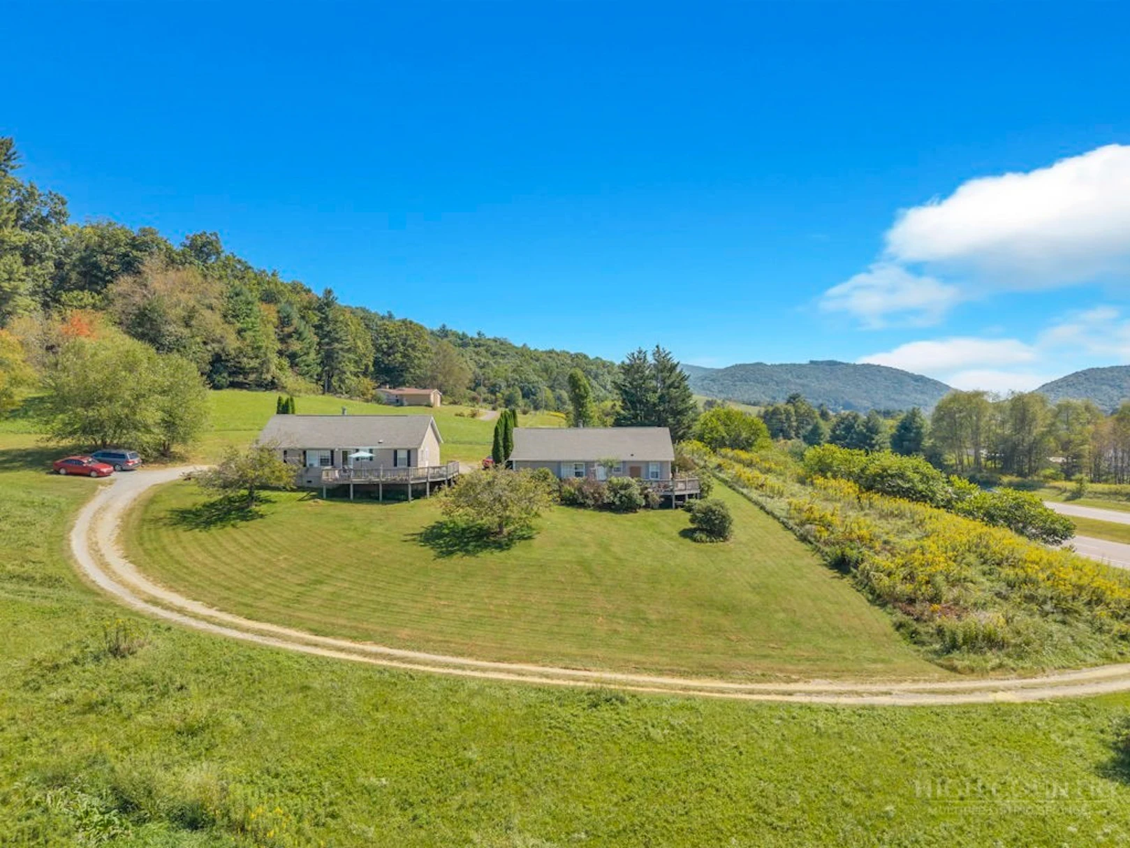 Image number 5 for the current listing