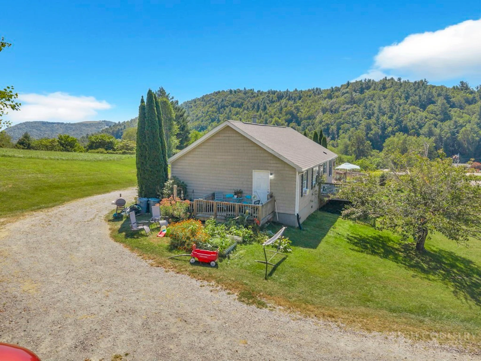 Image number 10 for the current listing