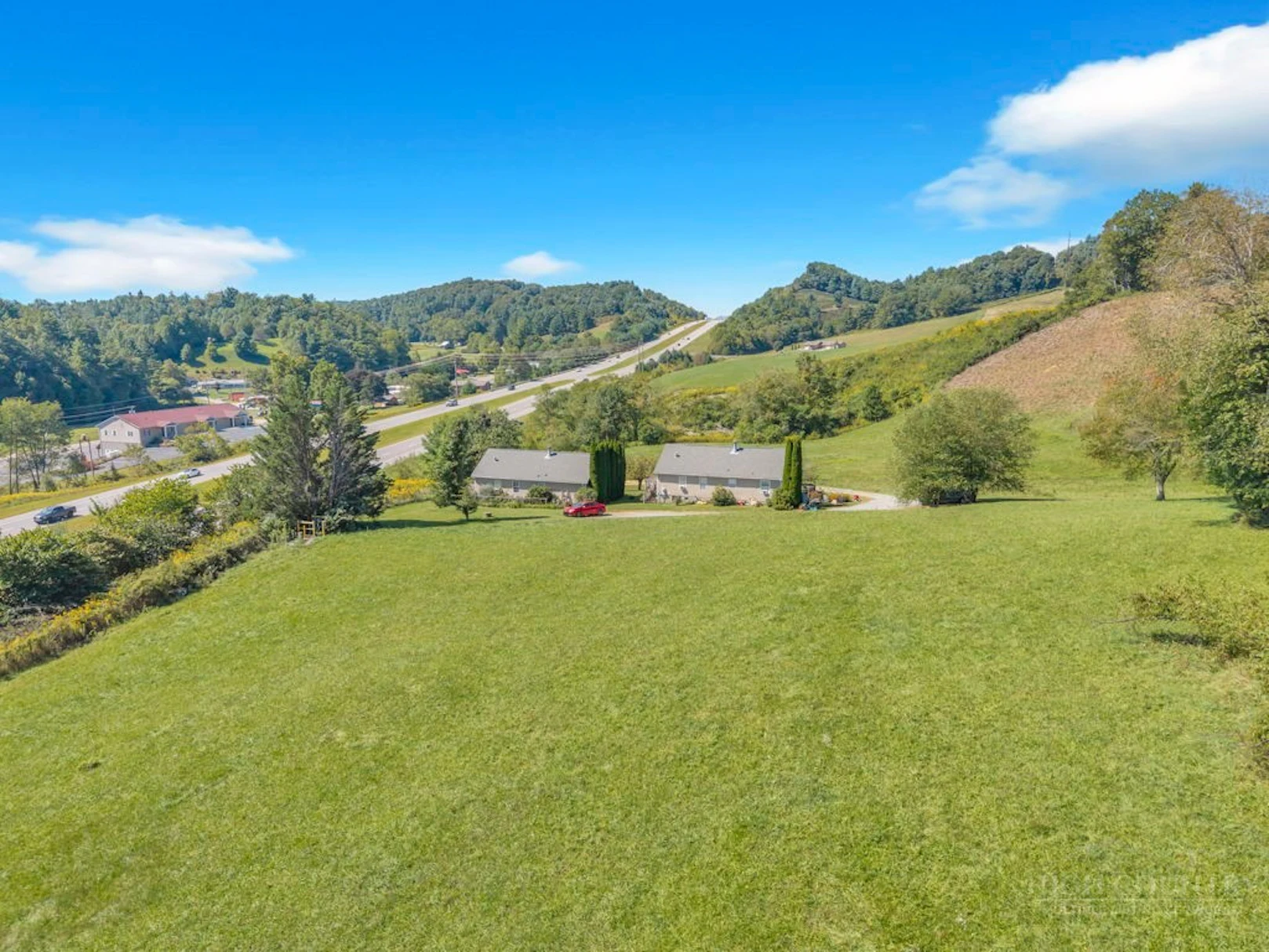 Image number 11 for the current listing