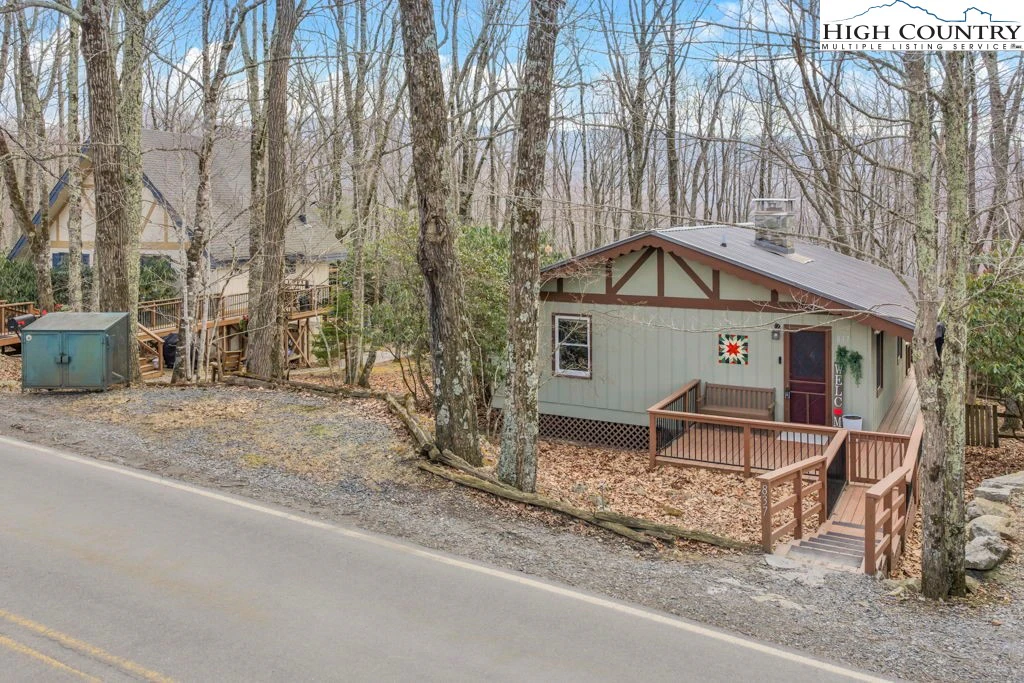 Image number 6 for the current listing