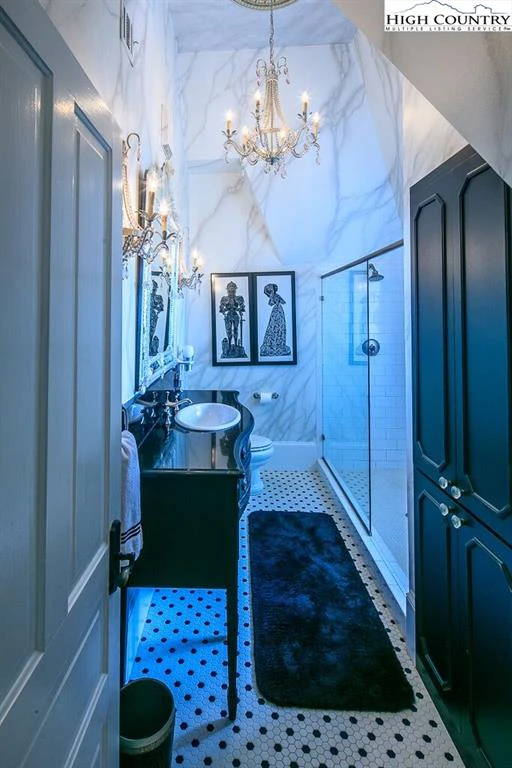 Image number 12 for the current listing